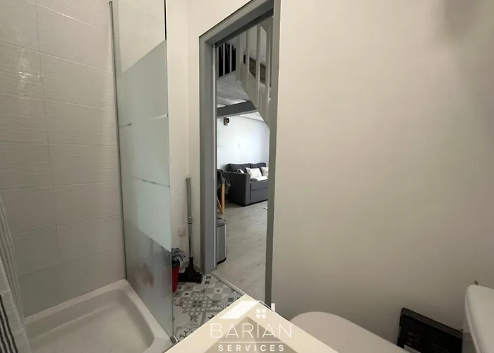 度假居 Maisonnette Avec Climatisation Et Cour - Menage Et Linge Inclus