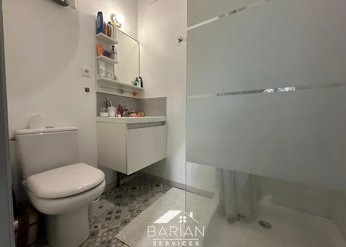 度假居 Maisonnette Avec Climatisation Et Cour - Menage Et Linge Inclus